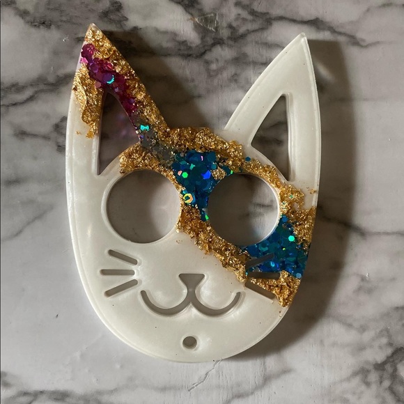 Geode cat Keychain - NEW - Picture 3 of 4